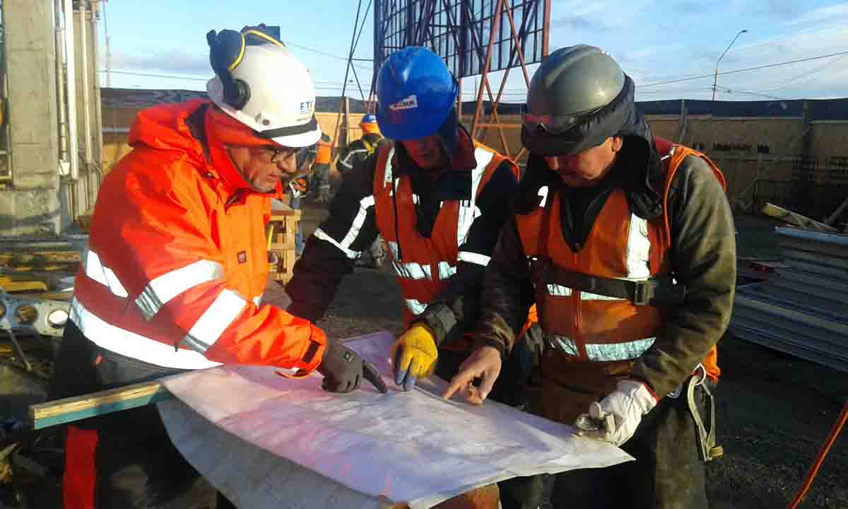 CChC Punta Arenas capacita a trabajadores de la construcción en Porvenir