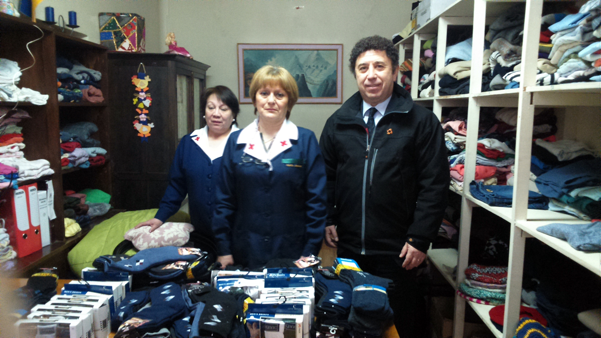 Tribunal Oral en lo Penal de Punta Arenas realiza donación de ropa a la Cruz Roja