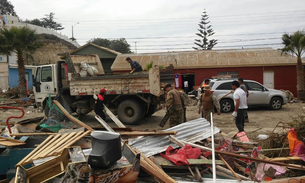 Armada llega a Coquimbo para brindar apoyo a la comunidad