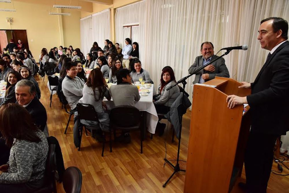 375 estudiantes de Magallanes darán vida al Programa de Acompañamiento y Acceso Efectivo a la Educación Superior