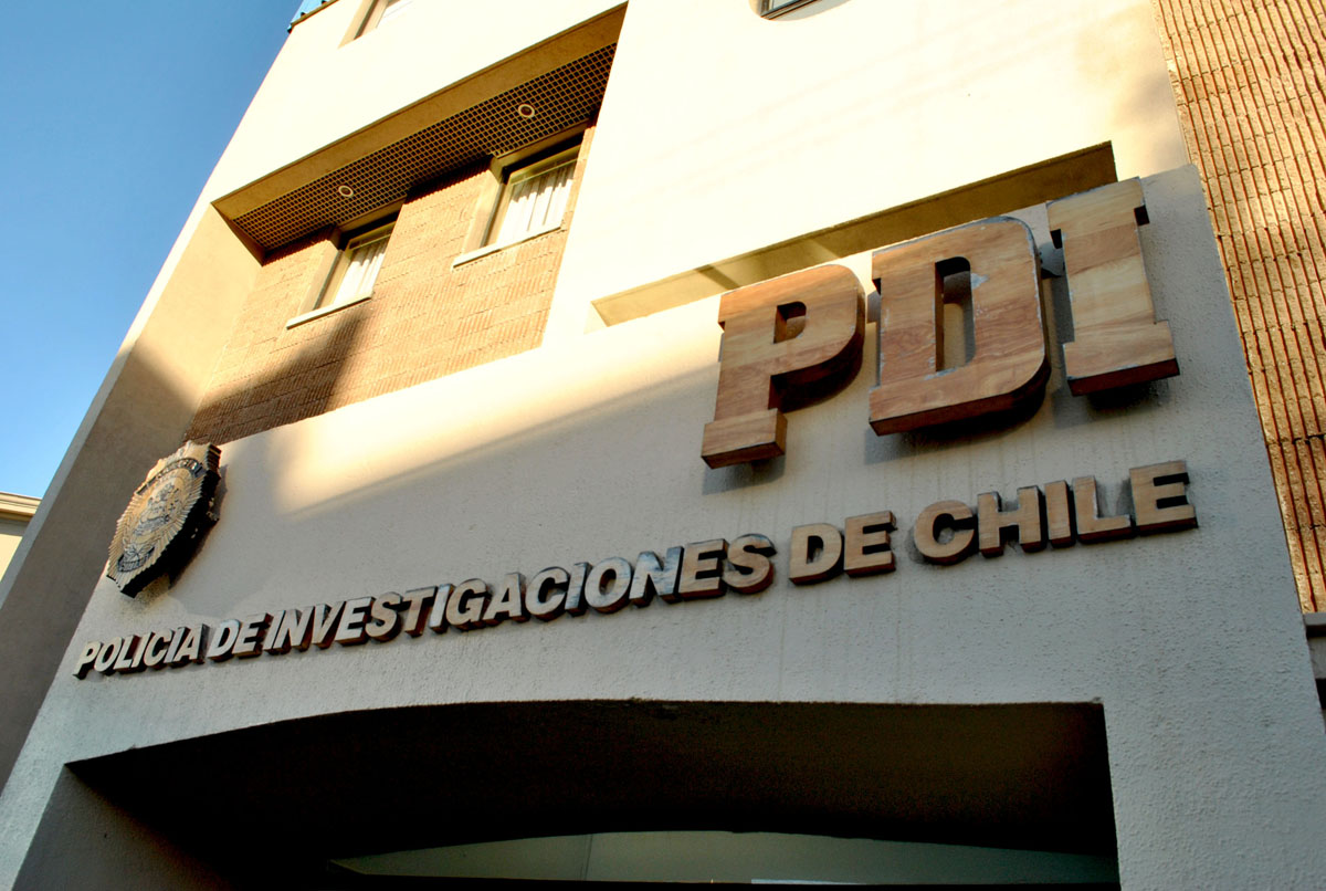 PDI Punta Arenas detiene a dos sujetos que adeudaban más de $40.000.000.  por no pago de Pensiones Alimenticias