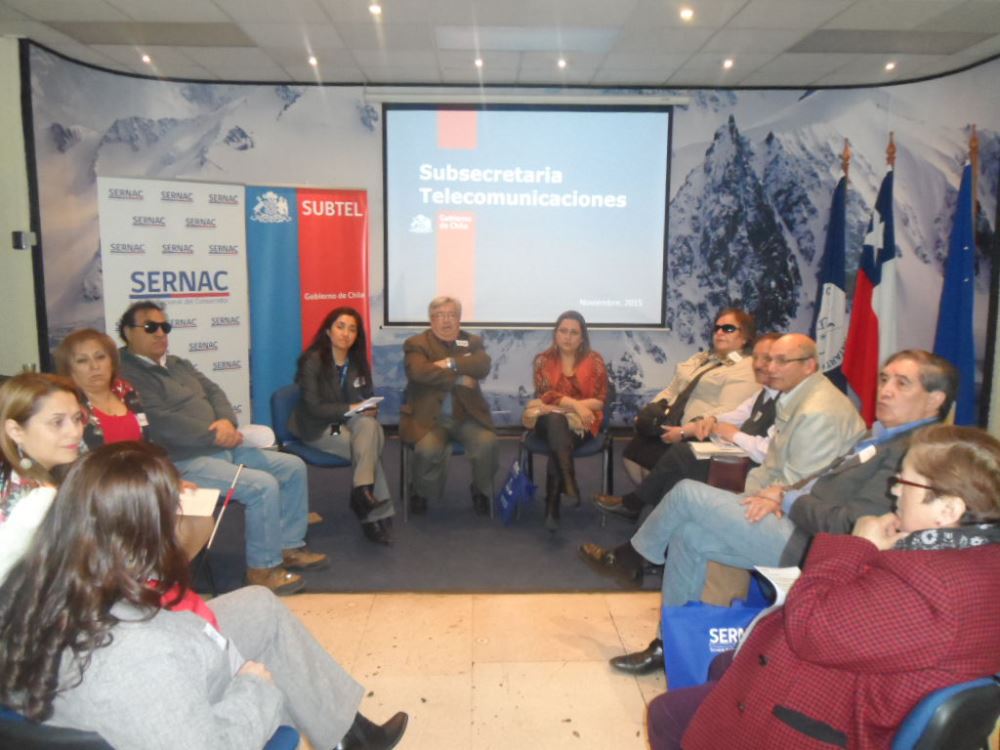 SERNAC realizó en Magallanes primer conversatorio sobre consumo