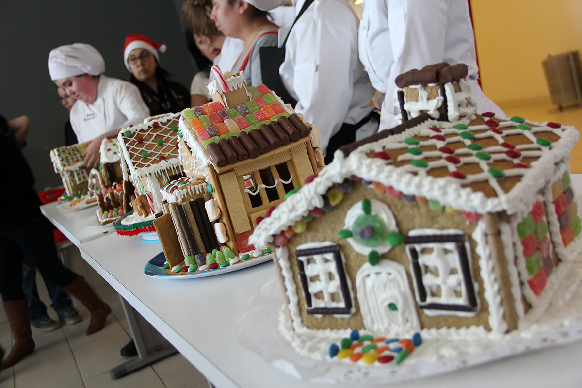 Gastronomía internacional celebró navidad con 2º concurso de casas hechas con galleta de jengibre