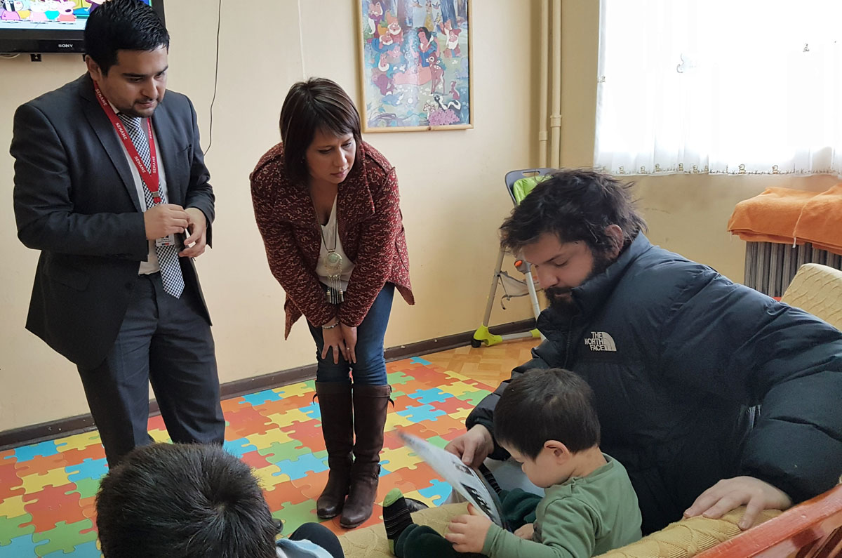 Servicio Nacional de Menores junto al Diputado Gabriel Boric realizan visita a Hogar del Niño Miraflores