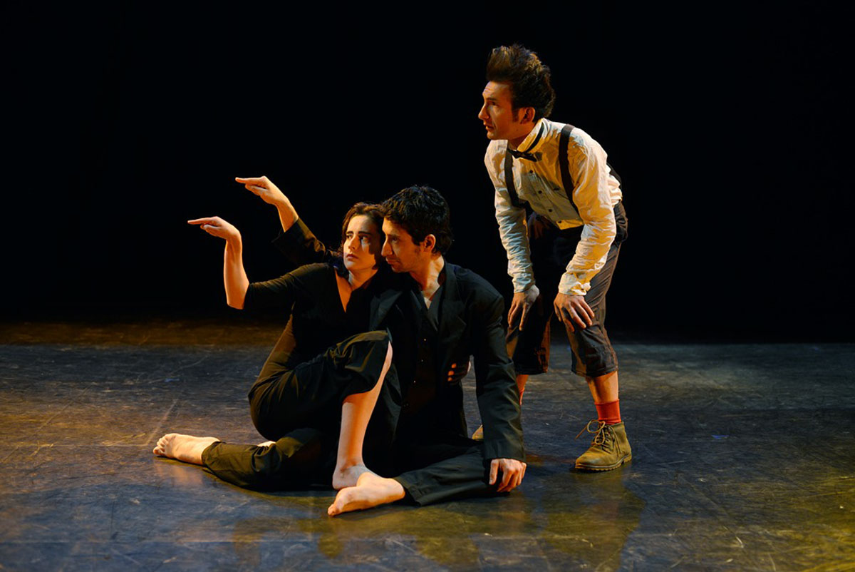“Sótano”, exitosa obra de danza de los 90 se presenta en Punta Arenas