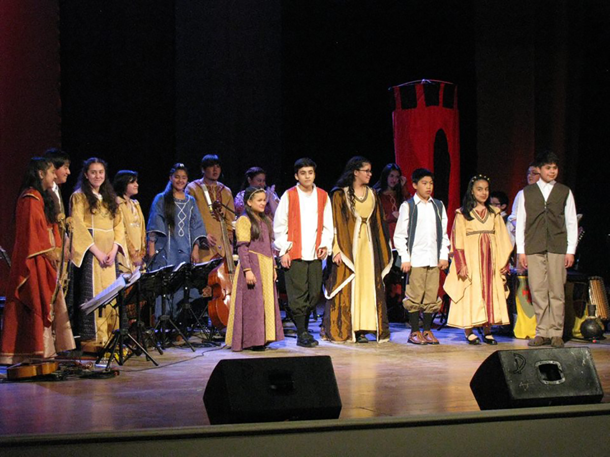 Ensamble Surcanoris realizó concierto anual