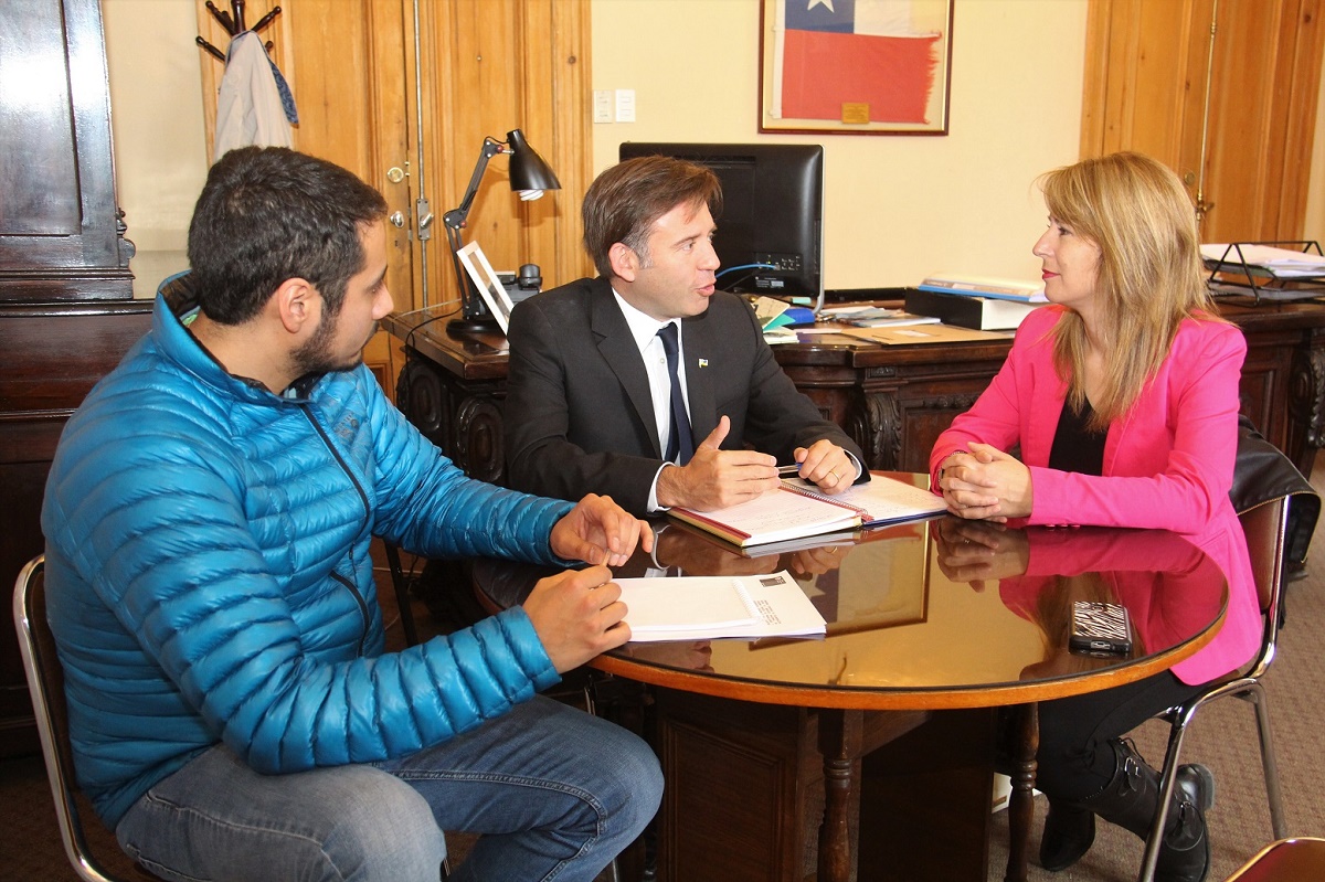 Municipalidad de Punta Arenas y Sernatur elaboran plan de contingencia para recibir a 4 mil turistas el 25 de diciembre