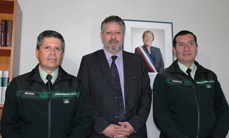 SEREMI de Justicia y DDHH Pablo Bussenius se entrevistó con nuevo Director Regional de Gendarmería