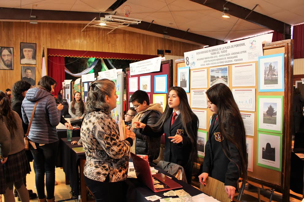 Feria Científica Escolar se realizó en Puerto Natales