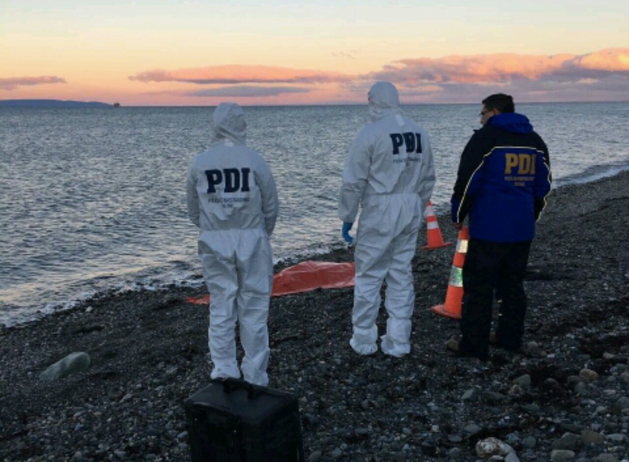 PDI investiga muerte de tripulante de buque calamarero encontrado en la playa