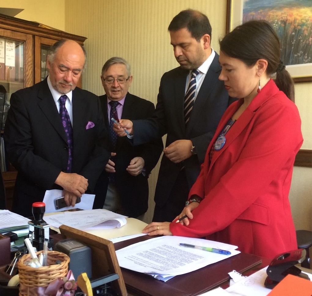 Diputados Juan Morano e Iván Flores ofician a Ministro de Energía sobre Ley de Equidad Tarifaria