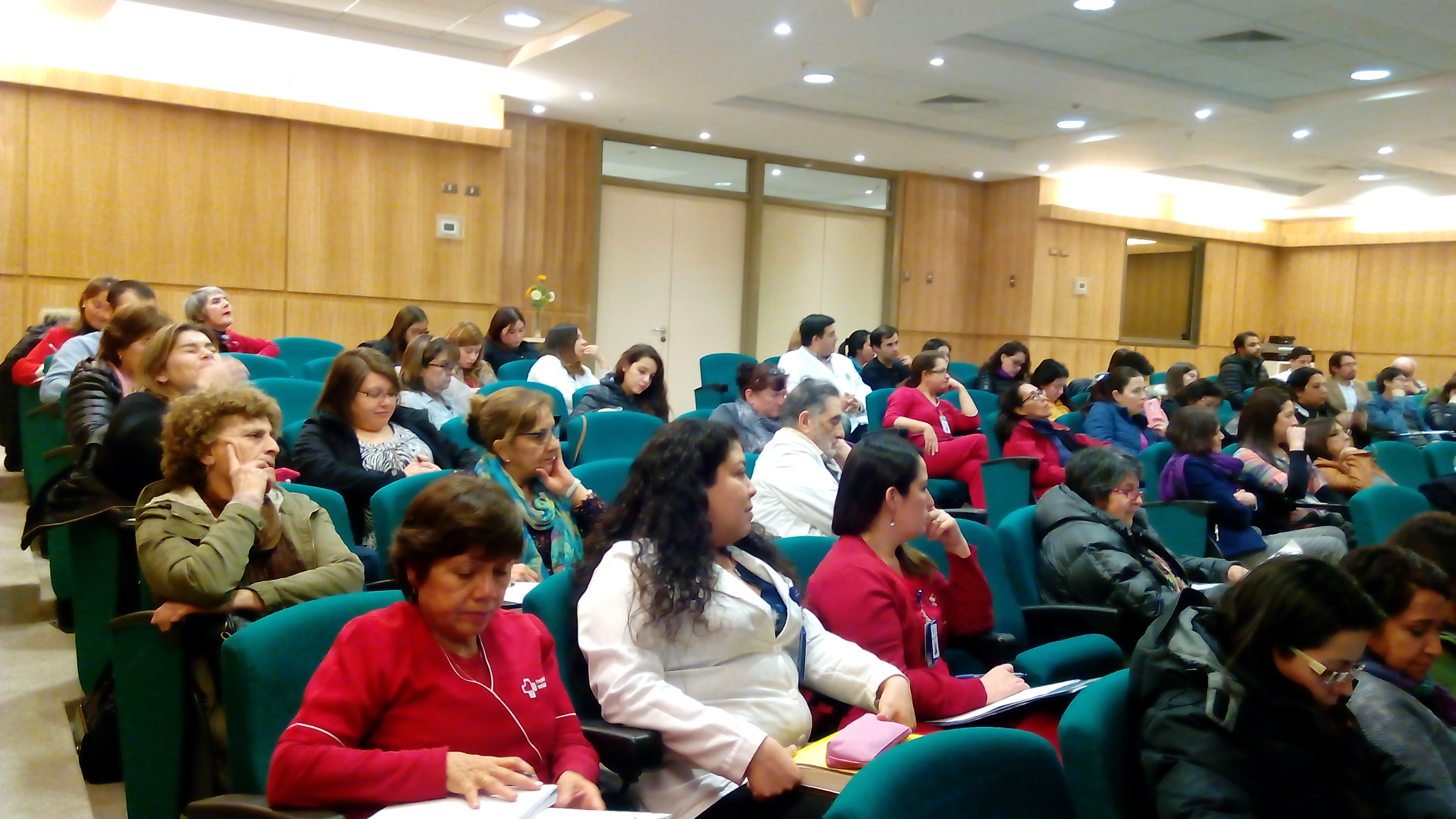 En el Hospital Clinico de Magallanes se desarrolló la 1º Jornada de Oncología de Magallanes