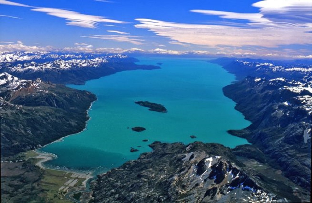 Seno Almirantazgo en Tierra del Fuego declarado Area Marina Protegida