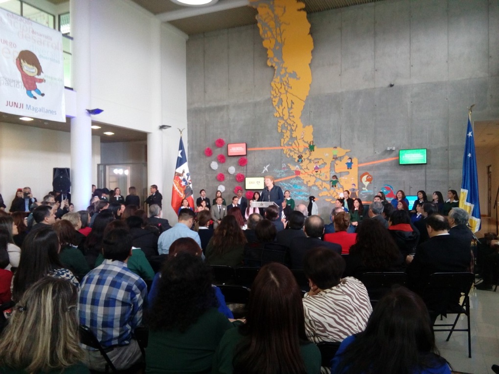 Presidenta Bachelet en Punta Arenas inauguró el Centro Deportivo Integral y Centro de Atención Infantil de la JUNJI