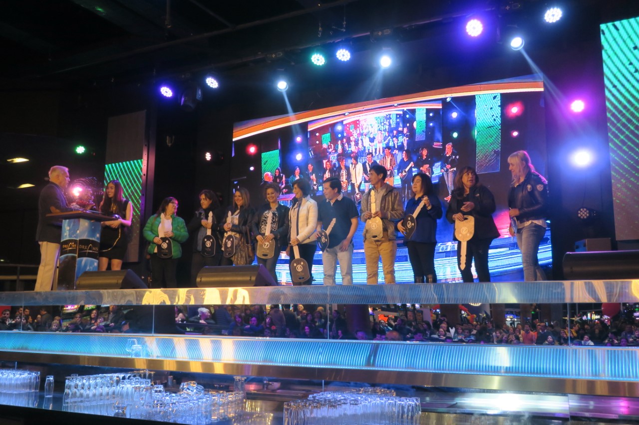 Felices ganadores en sorteo realizado en Casino Dreams de Punta Arenas