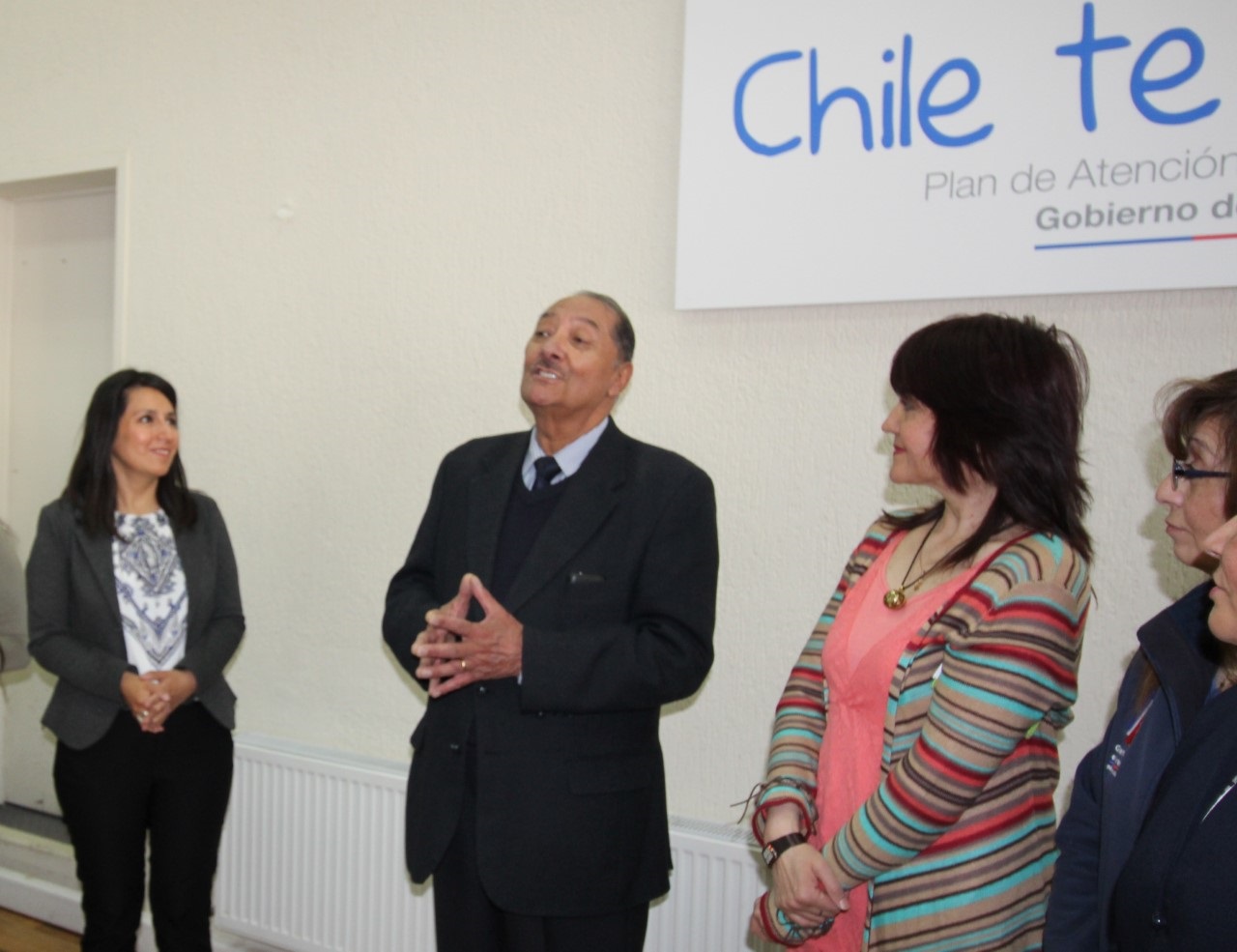 Rolando Ritter, Premio Por la Paz 2017 es reconocido en Gobernación provincial de Magallanes