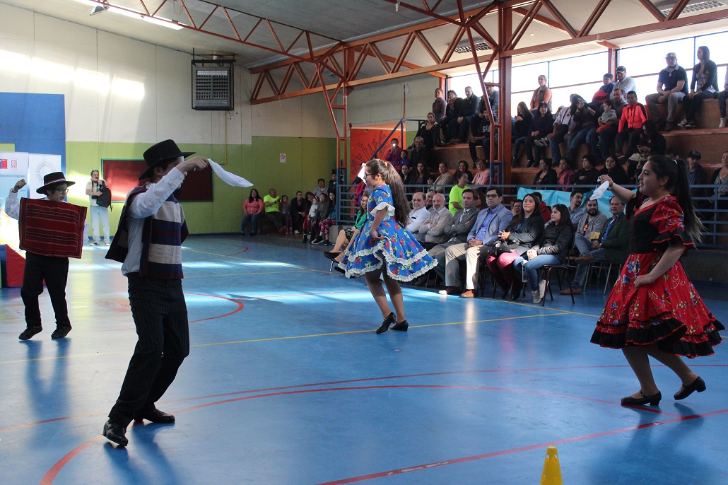 100 niñas y niños participaron de programa de cuidadores de verano