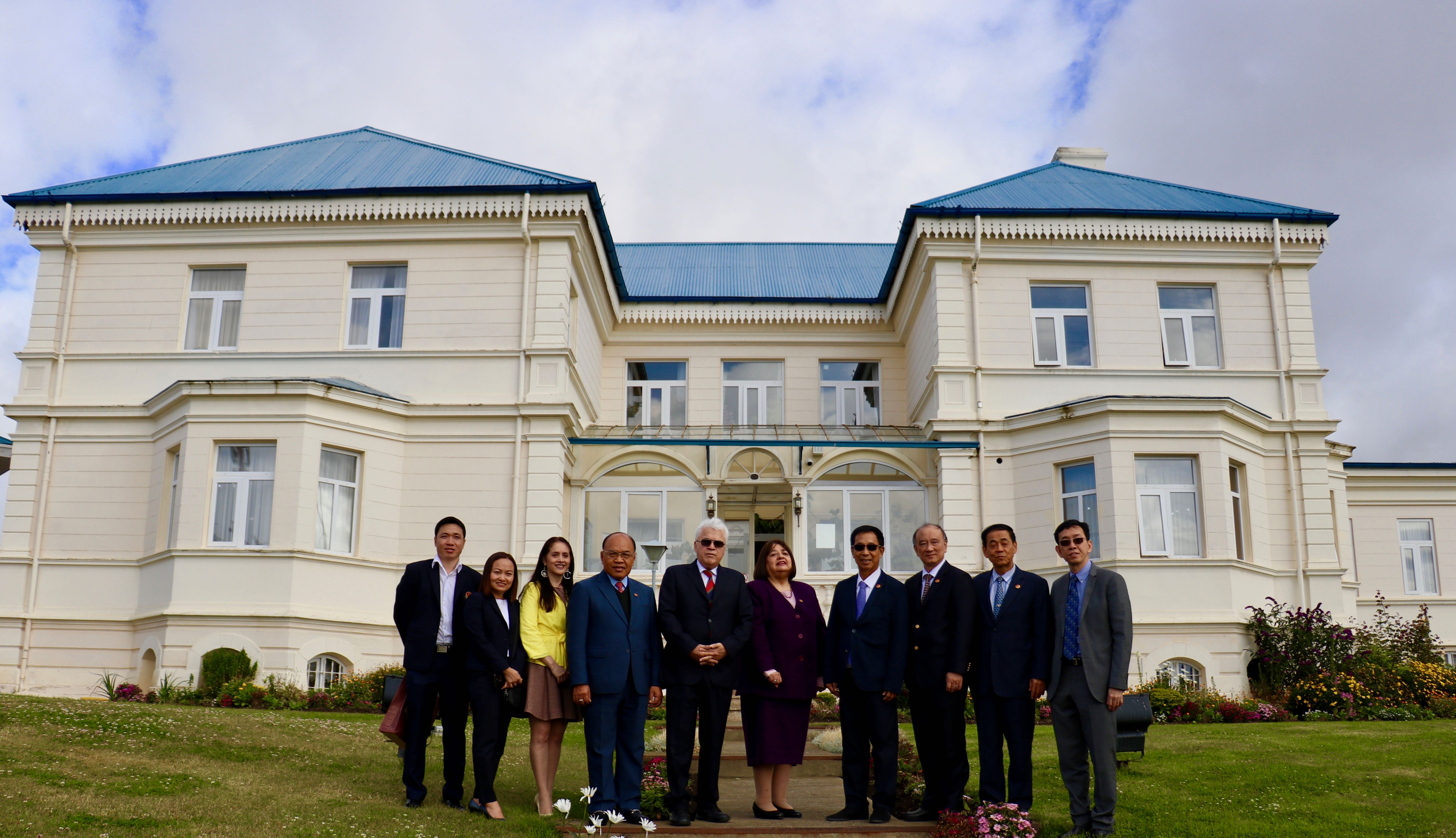 Presidenta (s) de la Corte de Apelaciones de Punta Arenas recibe visita protocolar de la Corte Constitucional del Reino de Tailandia