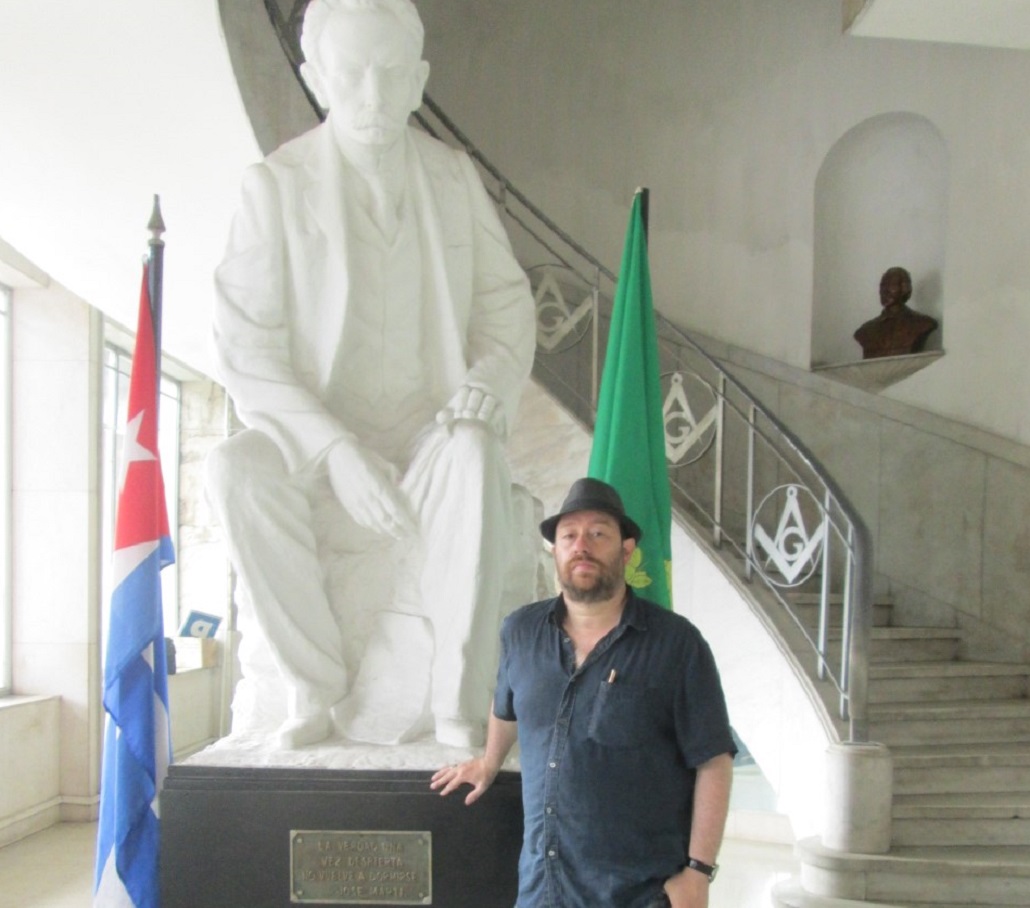 Escritor y académico Oscar Barrientos cursó taller de guión en Escuela Internacional de Cine y Televisión de Cuba