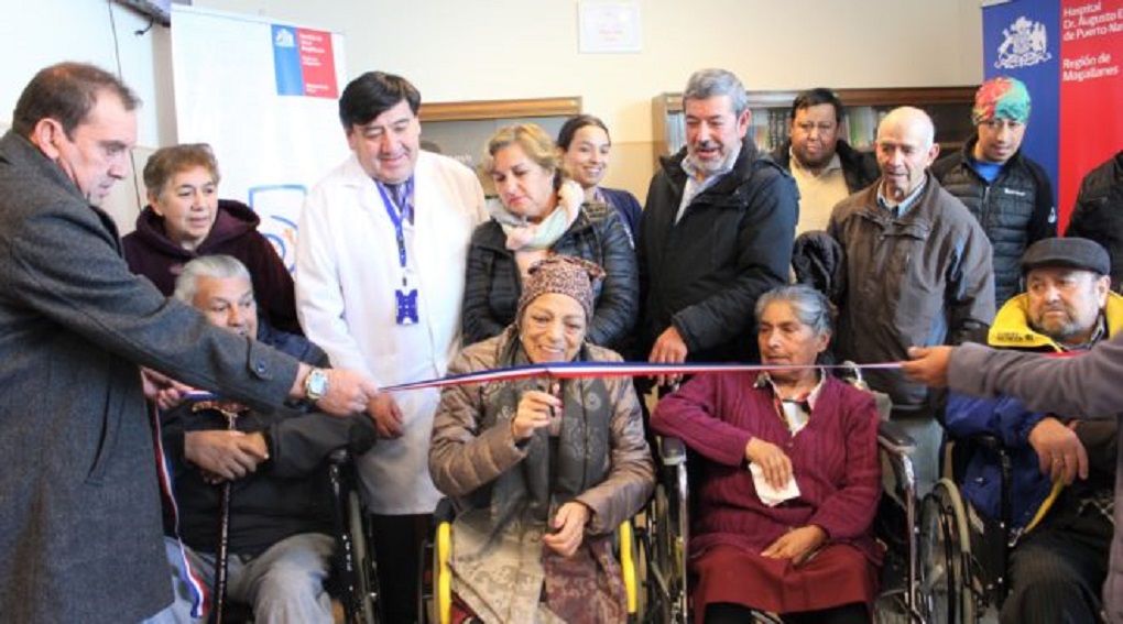 Hospital de Puerto Natales inauguró Rincón de Lectura del Servicio de Diálisis