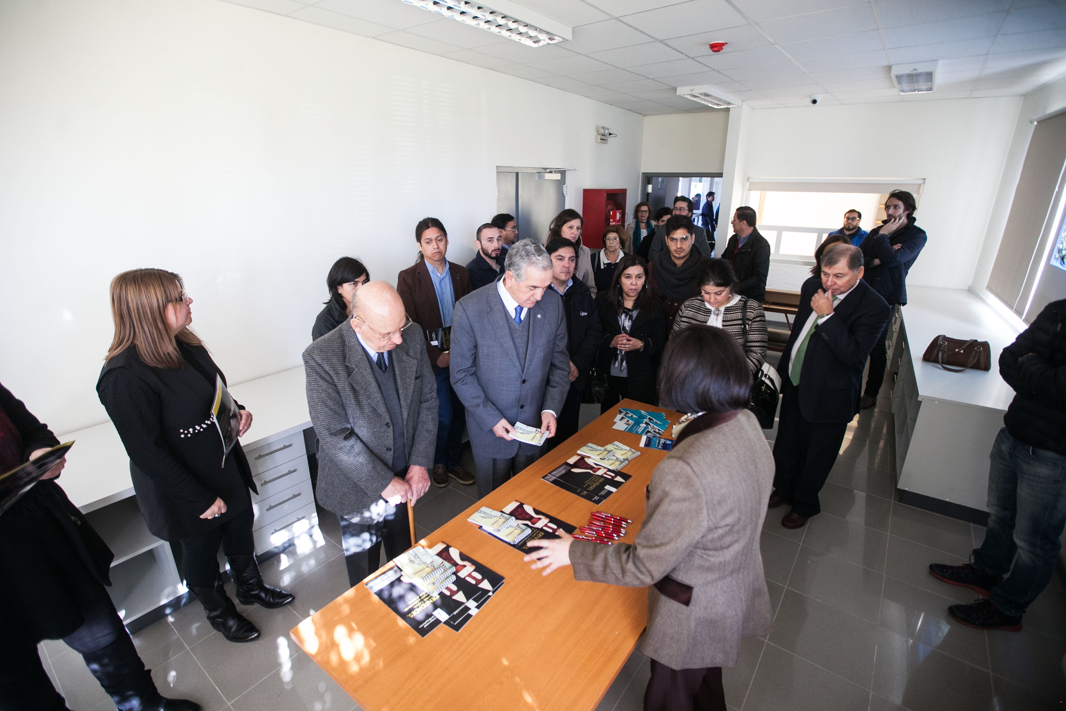 Instituto de la Patagonia celebró sus 49 años con inauguración de moderno Centro de Documentación