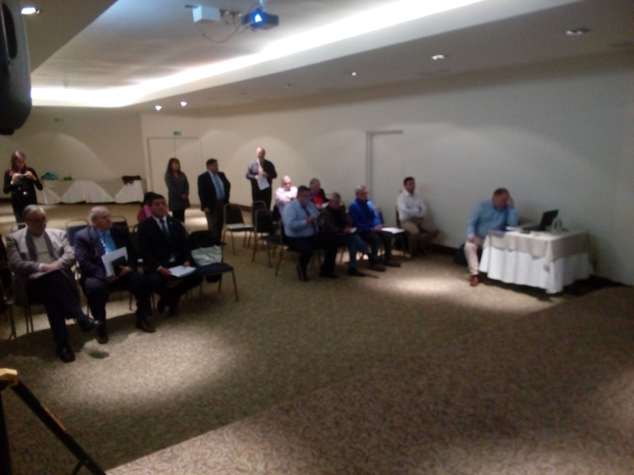 Consejeros regionales de Magallanes, Aysén y Arica Parinacota se reunen en Puerto Natales