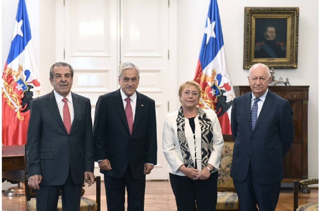 Ex Presidentes de la República se reunieron con el Presidente Sebastian Piñera por el juicio en La Haya