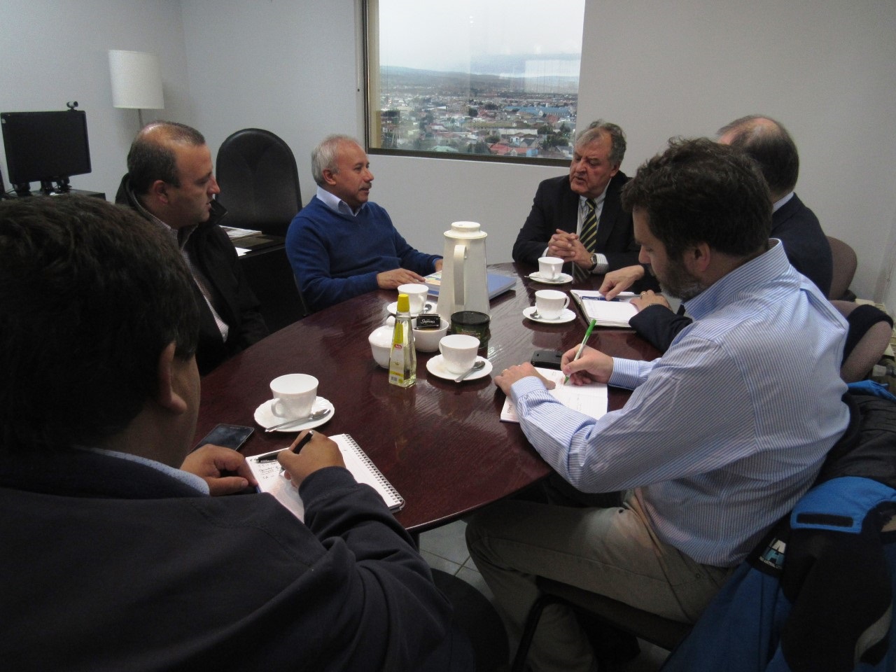 Directivos de la Cámara Chilena de la Construcción Punta Arenas se reunieron con nuevo seremi de Vivienda y Urbanismo