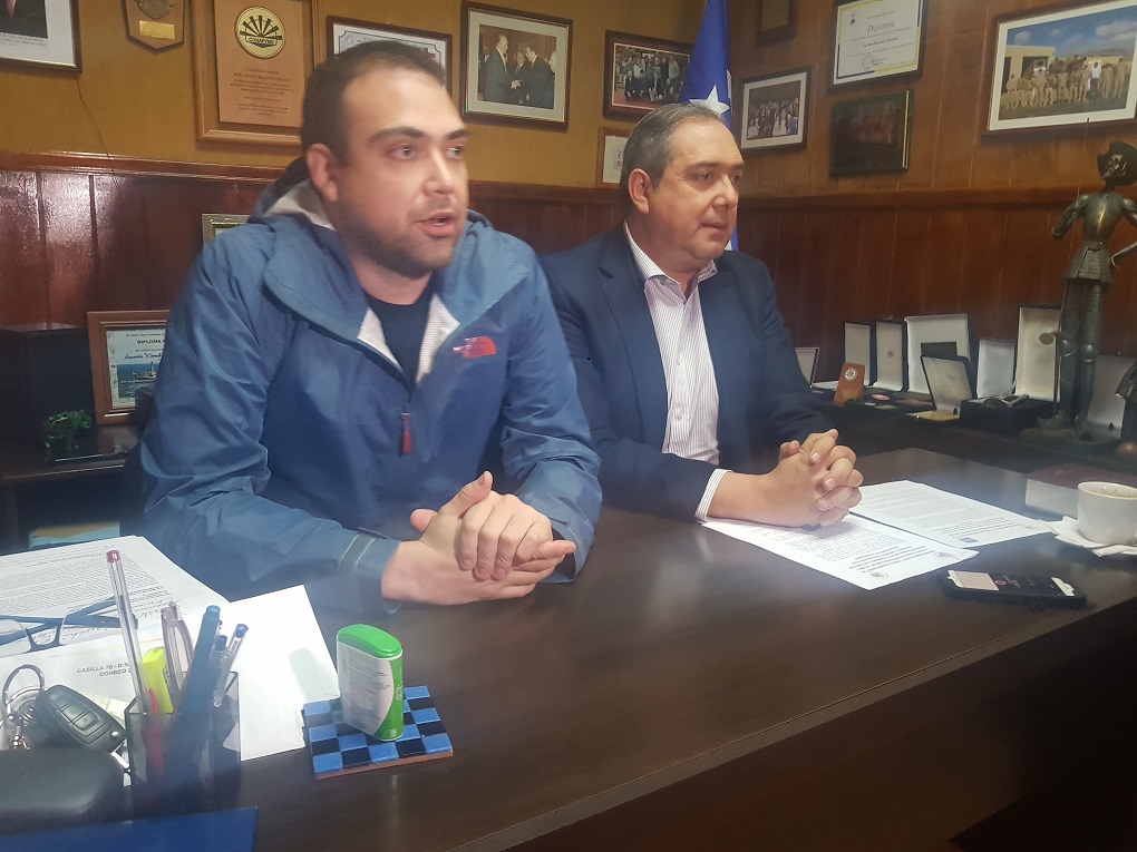 Parlamentarios Bianchi reclaman contra huelga de LATAM y proponen soluciones