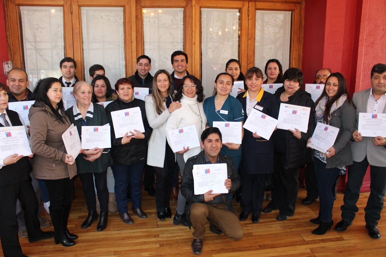 60 beneficiados del sector turístico de Punta Arenas y Puerto Natales certificaron sus competencias laborales