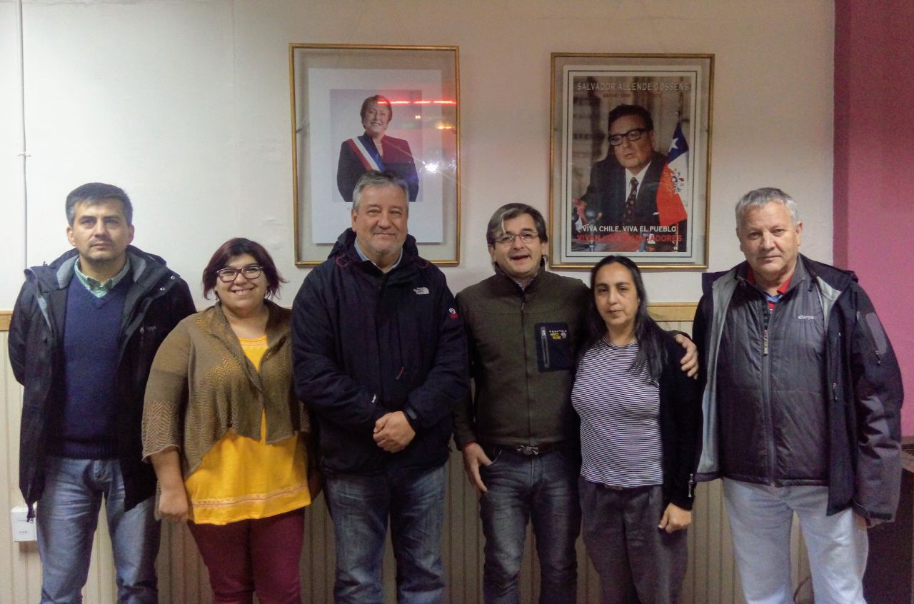 Directivas regionales del PS y del PC se reunieron en Magallanes