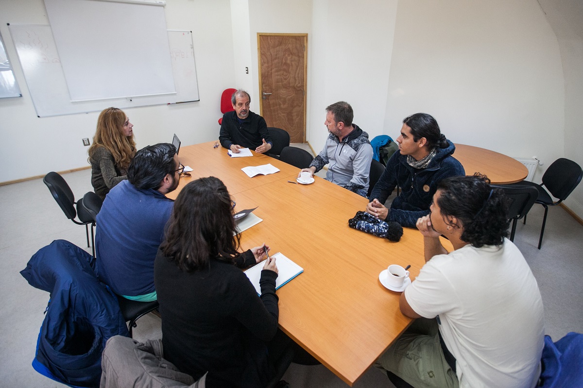 Investigadores de la U. de Antofagasta dieron avance en Magallanes a estudio sobre ambientes extremos