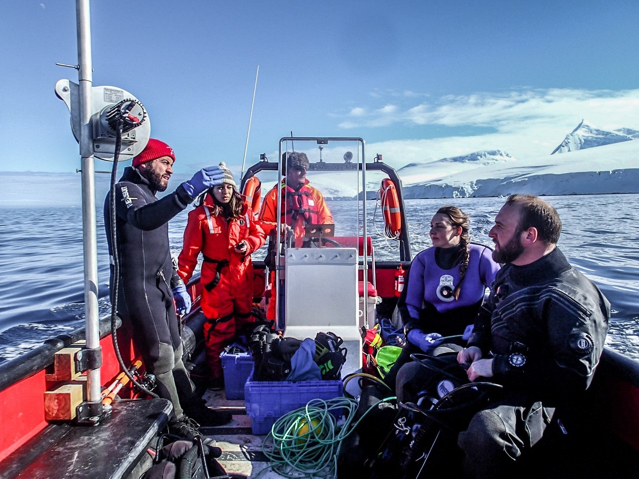 “Los organismos bentónicos serán los primeros en dar señales del alza de temperatura de los mares o la acidificación”