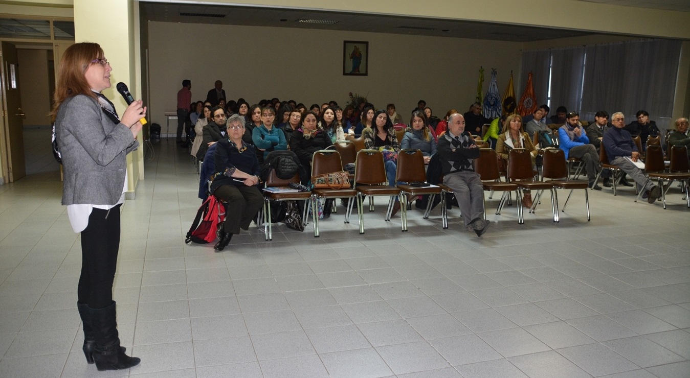 Fiscalía  de Punta Arenas capacitó a equipo docente del Instituto don Bosco