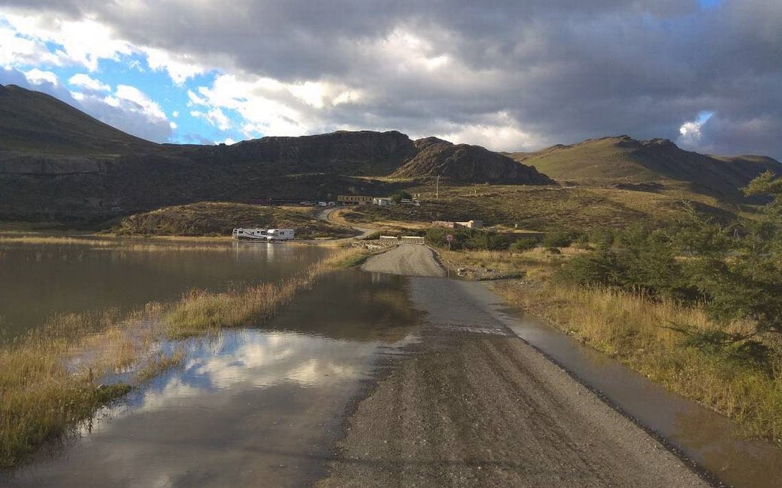 Numerosas rutas de la región de Magallanes se encuentran con escarcha