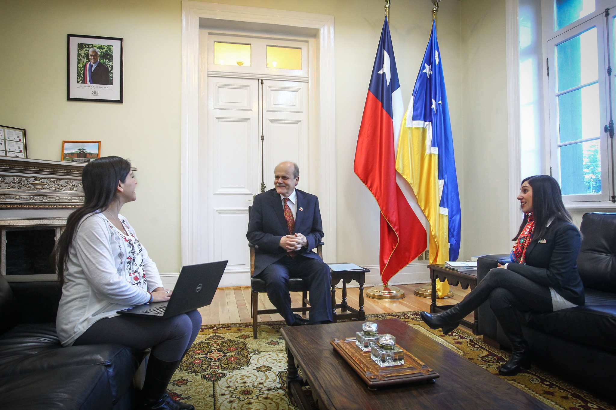 Intendente Matheson impulsa restitución de mesas de trabajo intersectorial para desarrollo del turismo en Magallanes