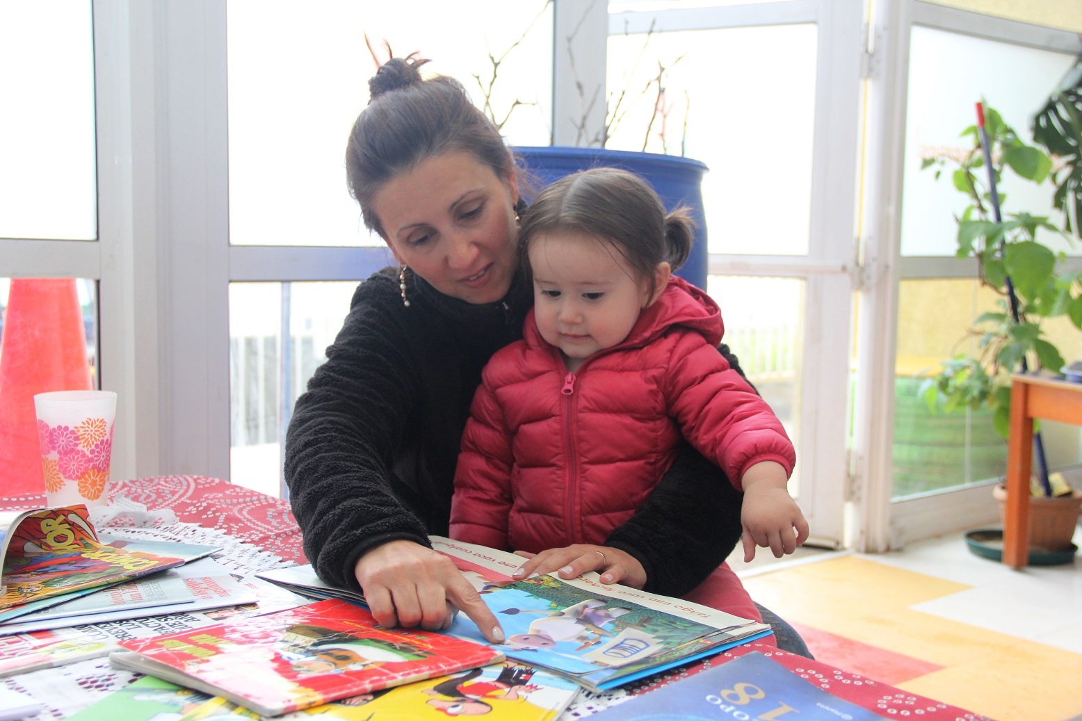 Educadoras del Jardín Infantil “Caperucita Roja” organizaron “chocolatada” para fomentar la lectura