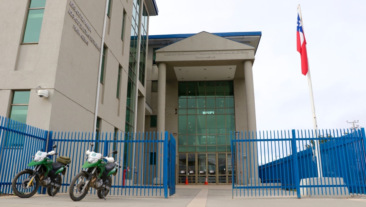 Juzgado de Garantía de Punta Arenas condena a penas efectivas a autores del delito de robo en local de Zona Franca de Punta Arenas