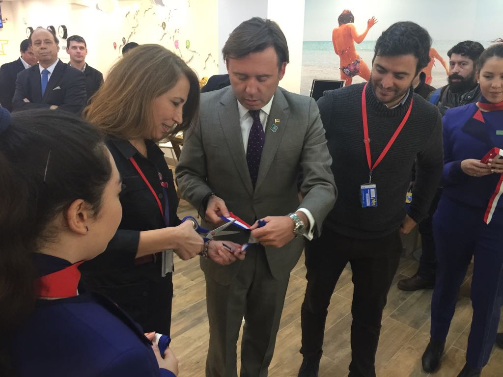 LATAM Travel inaugura moderna oficina en el Mall Espacio Urbano de Punta Arenas