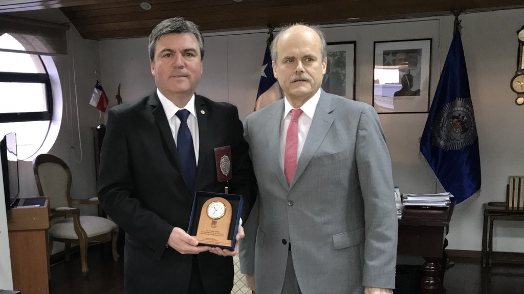 Intendente Regional saluda a la PDI Magallanes en su 85º aniversario institucional