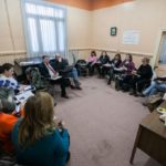 Autoridades de la UMAG dialogan con estudiantes feministas pero la toma continúa