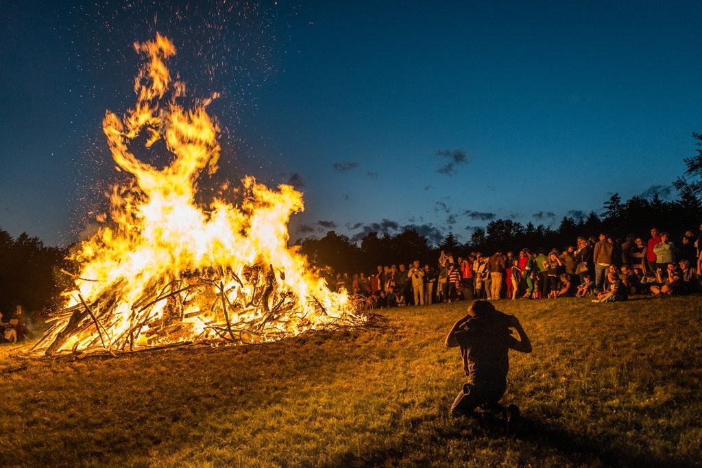 Municipalidad de Timaukel invita a la Fiesta del Fuego el 21 de junio en Cameron, Tierra del Fuego