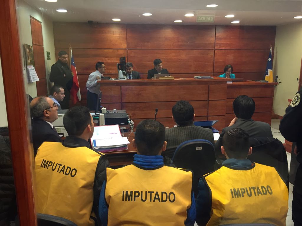 Partió juicio por agresión a tres jóvenes en Natales: Ministerio Público solicitó recalificación de delito