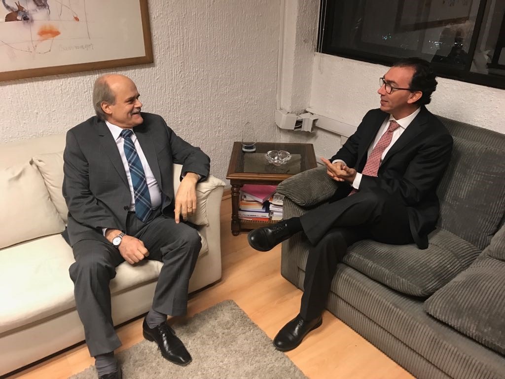 Intendente Christian Matheson se reúne con Subsecretario de Educación, con el objeto de acelerar “Escuela Sello” de Porvenir