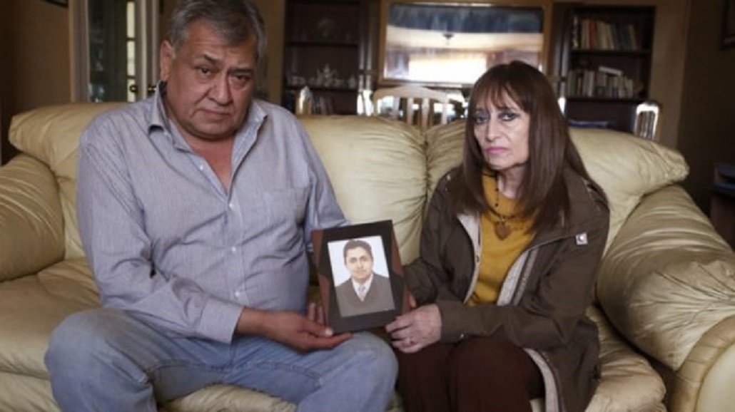 Padre de Ricardo Harex se traslada a Osorno para reunirse con enviados papales