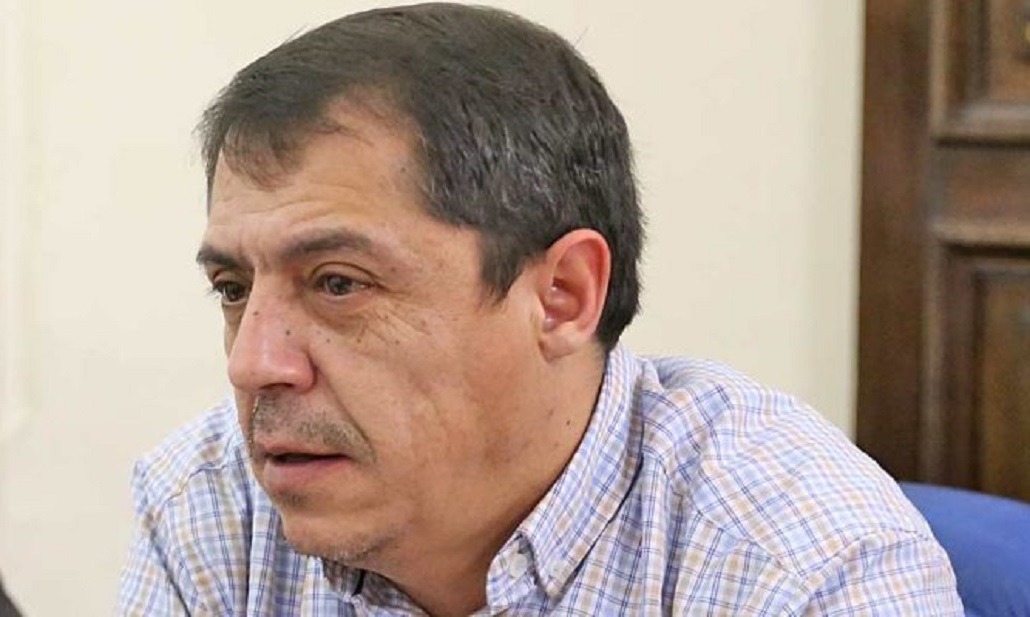 Concejal Arturo Díaz del Frente Amplio critica nombramiento de nueva Intendenta