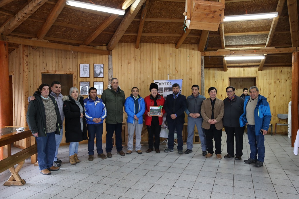 En Caleta Tortel Consejeros Regionales de Magallanes se reúnen con autoridades y conocen Plan de Desarrollo Comunal