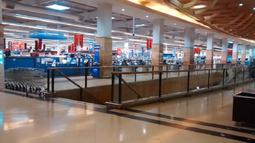 Trabajadores de supermercados Líder amenazan con paralizar 80 locales, incluido Punta Arenas