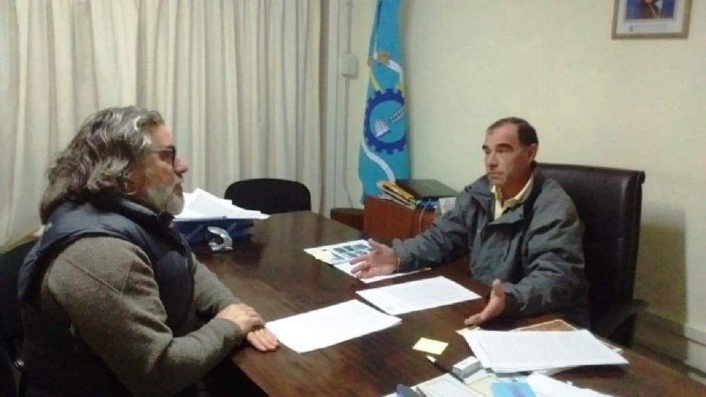 Preocupación en la Patagonia argentina por el escape de salmones en la Patagonia chilena