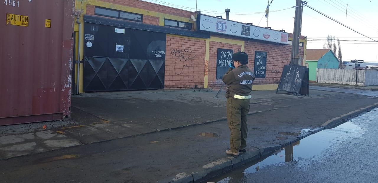 Denuncian millonario robo en local comercial de barrio 18 de Septiembre
